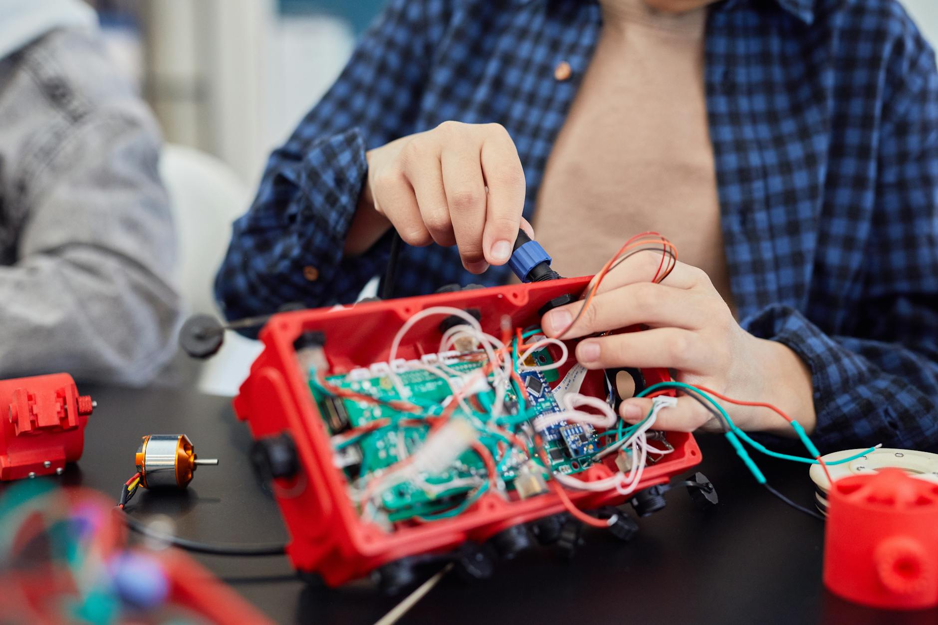 Rapid Manufacturing: Bridging the Gap